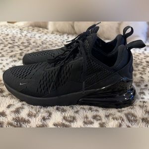 Air Max 270 Black size 9